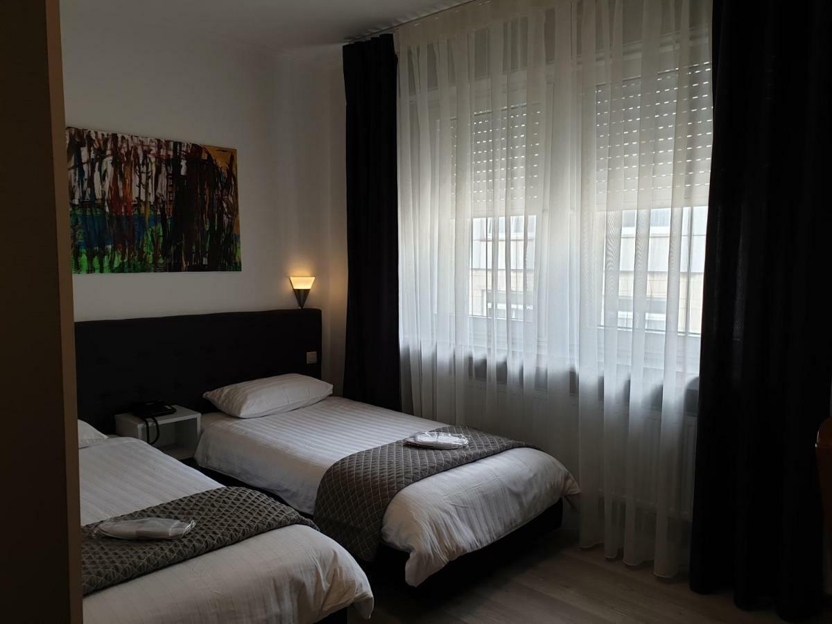 Yasha Hotel Luxemburgo Exterior foto